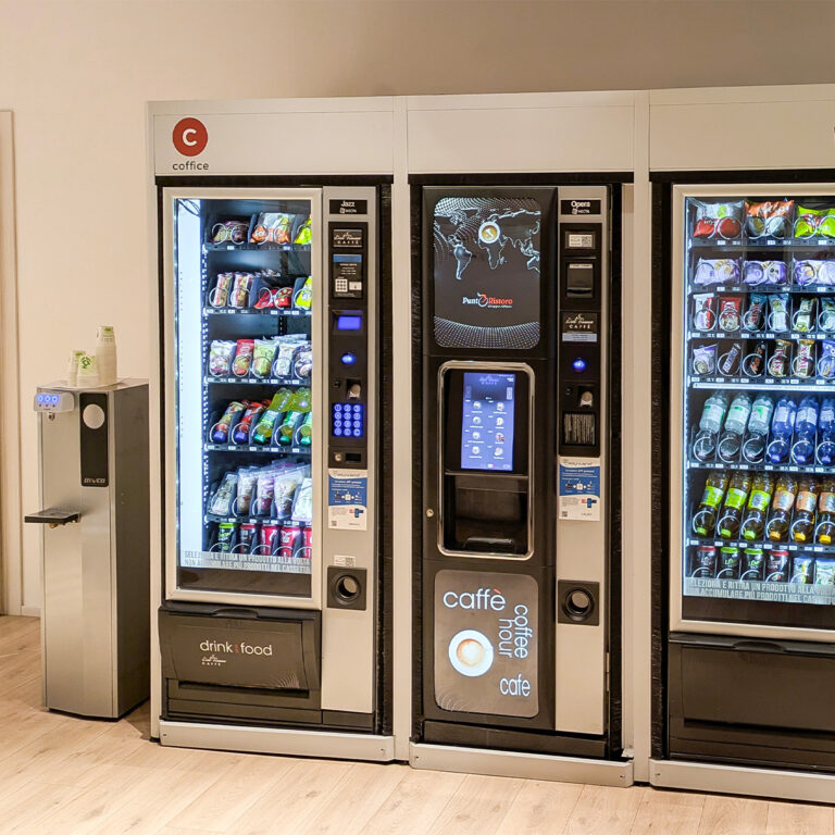 Installazione distributore automatico 04